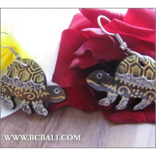 Turtle Wood Earring Carving Painted Fashion Bali